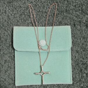 Tiffany & Co. Silver Cross Pendant Necklace with Pale Blue Pouch